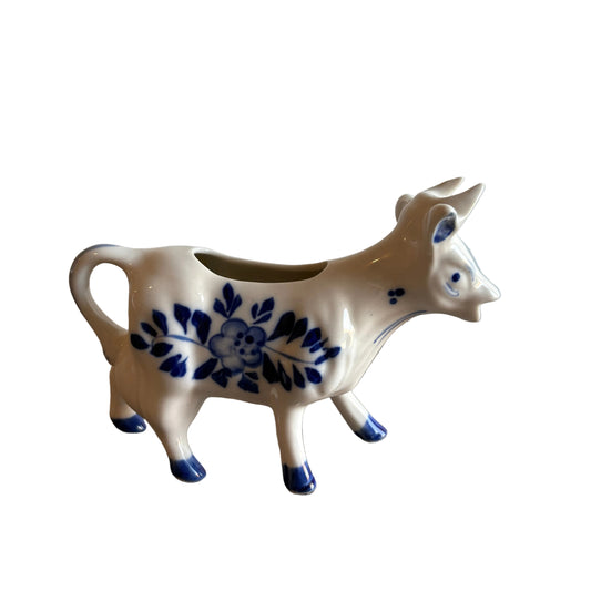Delft Blue Cow Creamer – Hand-Painted Dutch Ceramic Milk Jug